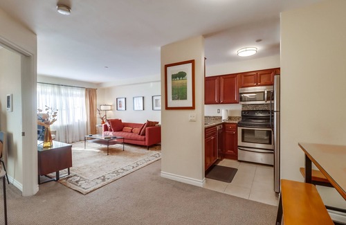 Hillcrest Condo | Heart of San Diego furnished one bed, one bath