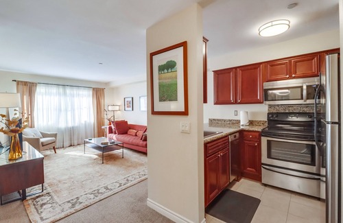 Hillcrest Condo | Heart of San Diego furnished one bed, one bath