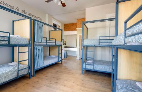 Gaslamp Quarter Hostel | HI San Diego Downtown Hostel