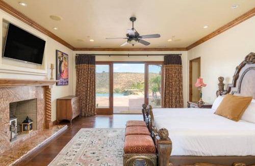 Covenant House | House ∙ 1 bedroom ∙ 12 guests