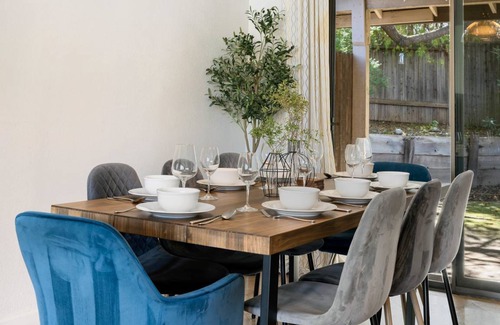 Pleasant Grove House | House ∙ 3 bedrooms ∙ 8 guests