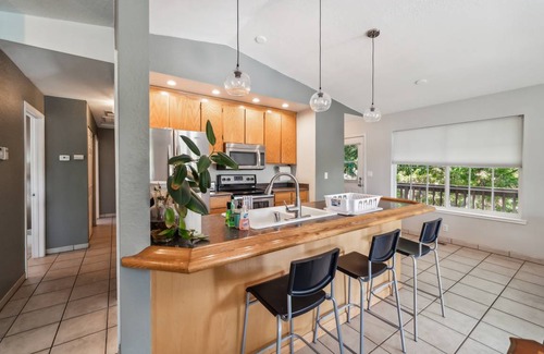 Clearlake Park House | House ∙ 3 bedrooms ∙ 8 guests