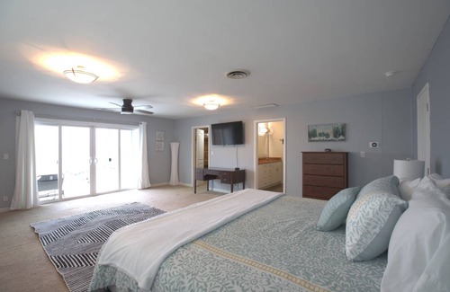 Clearlake House | House ∙ 4 bedrooms ∙ 8 guests