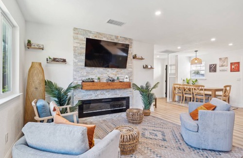 Livermore House | House ∙ 5 bedrooms ∙ 12 guests