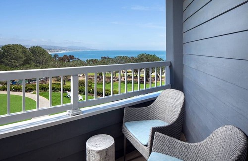 Lantern District Hotel | Laguna Cliffs Marriott Resort and Spa