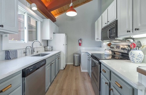 Tahoe City House | Lake View Townhome Just Steps from Lake Tahoe!