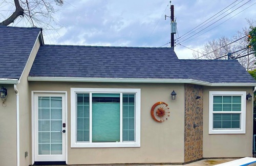 Land Park House | Land Park Studio Charmer. Fully furnished, utilities included.