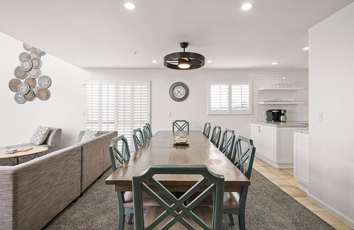 South Mission Beach Condo | Large Waterfront | Private Roof Deck | Fireworks View