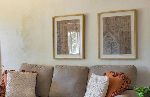 Stockton House | Light & Airy - Fire pit! Close to Downtown, Petco, Little Italy, Zoo, Airport!
