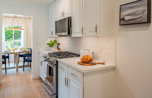 East Mesa House | Light, Bright, and Beachy on the Mesa