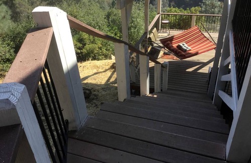 Penn Valley Cabin | Lodge ∙ 1 bedroom ∙ 3 guests