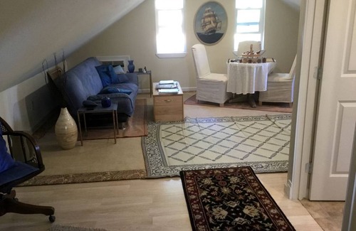 Penn Valley Cabin | Lodge ∙ 1 bedroom ∙ 3 guests