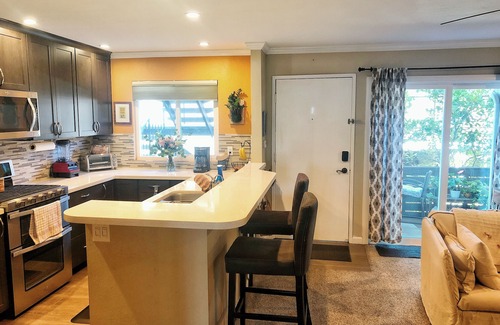 North Park Condo | Lovely 2 bedroom condo in North Park!