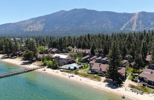 South Lake Tahoe House | Lucky Lady 404 by Lake Tahoe Accommodations