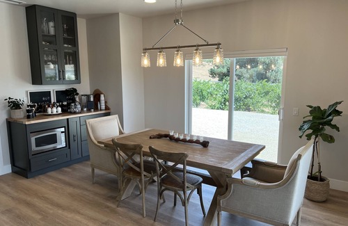 Temecula House | Lux Vineyard Escapes-Ultimate Modern Farm House