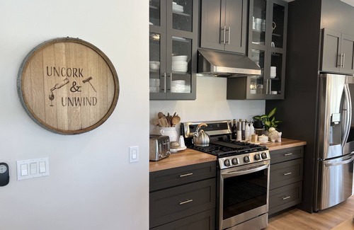 Temecula House | Lux Vineyard Escapes-Ultimate Modern Farm House