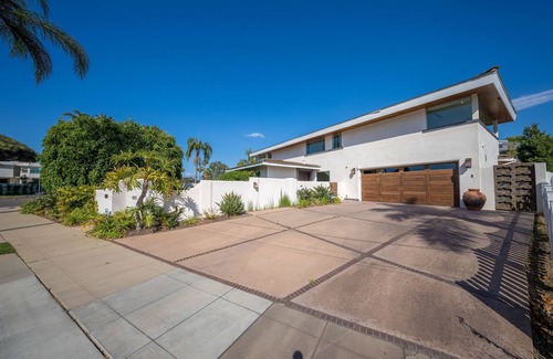 Coronado House | Luxurious Coronado House w/Golf Course View