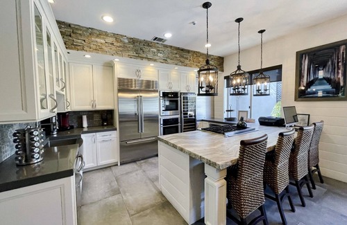 Coronado House | Luxury Coronado Home 500ft to Beach, Ferry, & Restaurants + Rooftop