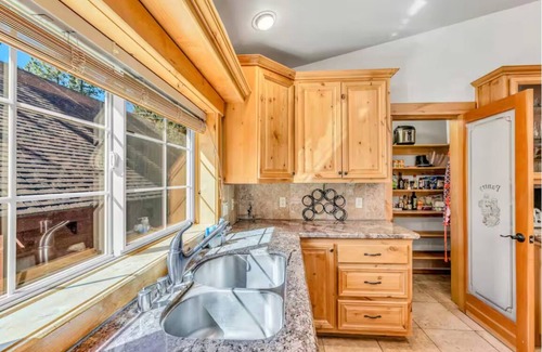 Kings Beach House | Luxury Custom Home at North Shore; Minutes to Northstar; Walk to Beach