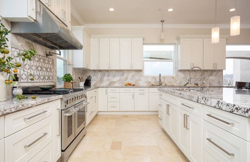 Temecula House | Malbec by AvantStay | Incredible Estate w/Panoramic Views & Bocce Ball Court!