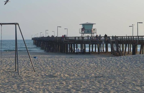 Port Hueneme Hotel | Motel