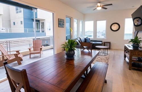 Imperial Beach House | New Beachfront House! Heart of the Beach!