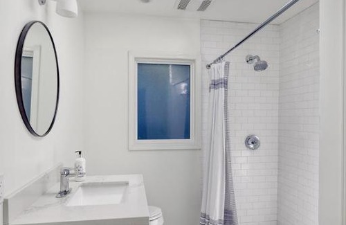 Bolinas House | Oceanfront Bolinas hide-a-way
