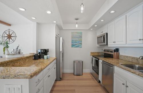 North Pacific Beach House | Oceanfront Paradise with Sunset Balcony, Pool, Spa, Beach Access and Parking