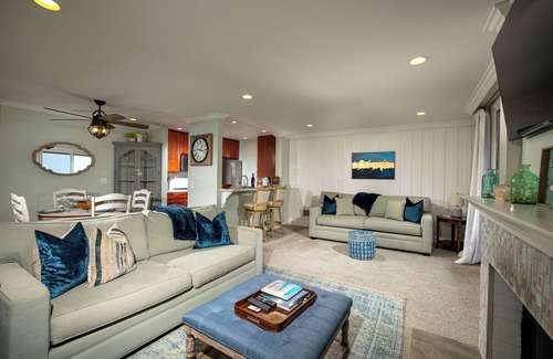 Townsite Condo | Oceanside Beach Condos