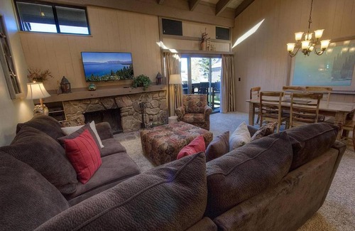 South Lake Tahoe House | Our Happy Place by Lake Tahoe Accommodations
