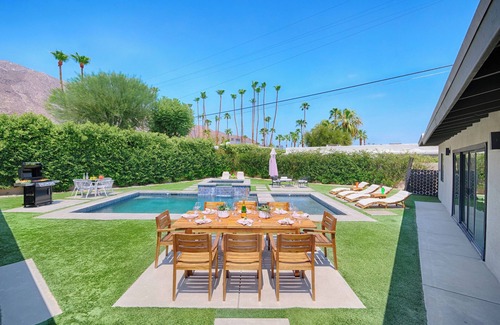 Tahquitz River Estates House | Palm Springs Modern Masterpiece