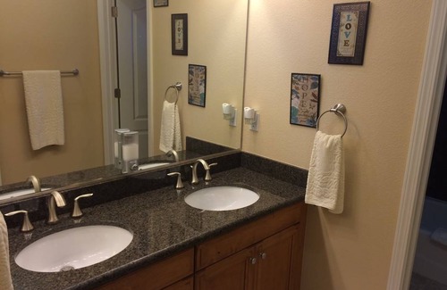 Tracy Resort | Private room ∙ 2 guests