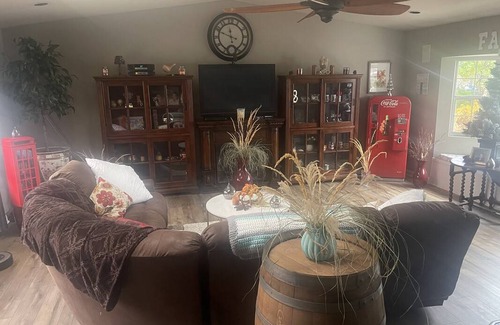 Redding Resort | Private room ∙ 1 guest
