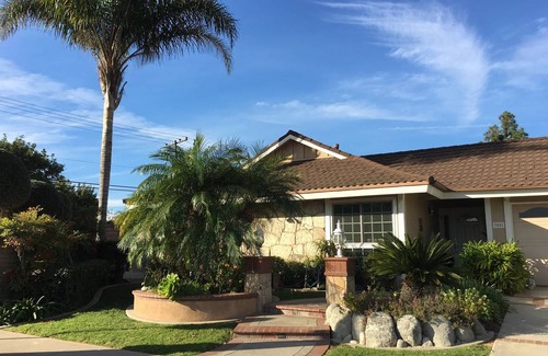 Costa Mesa Resort | Private room ∙ 2 guests