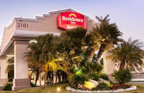 Oxnard Hotel | Residence Inn by Marriott Oxnard River Ridge