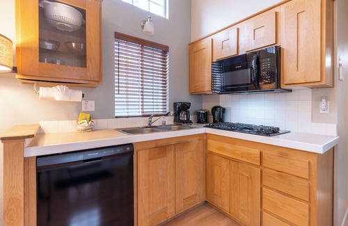Napa Condo | RiverPointe Napa Valley Resort