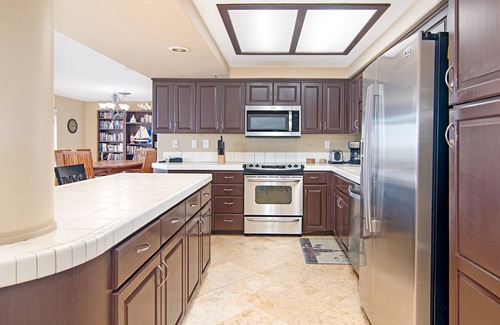 Imperial Beach Apartment | San Diego County Oceanfront 3 bedroom-heated pool/jacuzzi. Complex on the sand