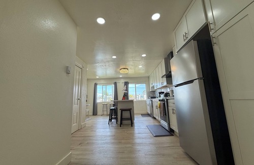 Mission District Apartment | Spacious 3 Bedrooms,2 baths with an Office in the Mission near Castro