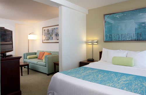 Hawthorne Hotel | SpringHill Suites Los Angeles LAX/Manhattan Beach