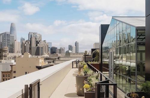 Tenderloin House | Studio at The Line San Francisco, Convenient Location, Relax With Your Pets!