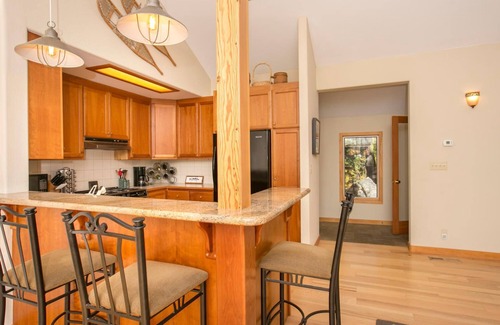 Timberland House | Timberland Retreat - Tahoe City West Shore 4 BR 4 Bath with private hot tub - Sleeps 9