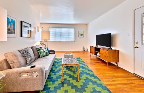 Village of La Jolla Condo | Top-floor condo - 1 block to beach access, walk to La Jolla Village shops/dining