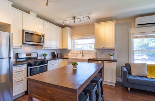 South Park Apartment | Two Historic South Park Apartments
