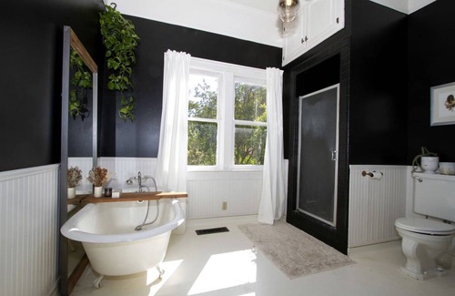 Guerneville Villa | Villa ∙ 1 bedroom ∙ 8 guests