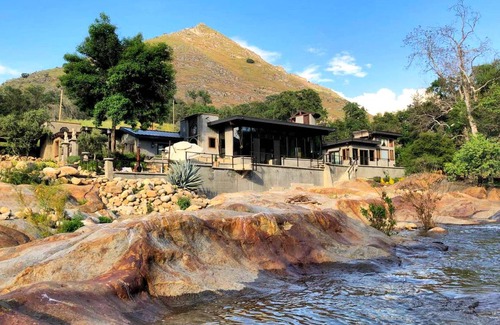 Three Rivers Villa | Villa ∙ 4 bedrooms ∙ 8 guests