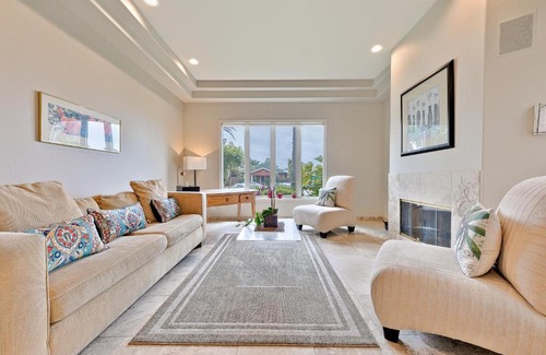 Village of La Jolla House | Village and Views!