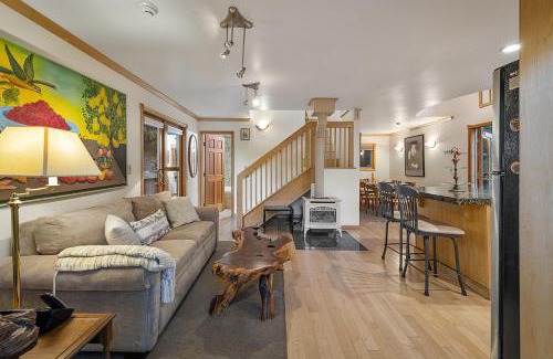 Northwood House | Willowhaven