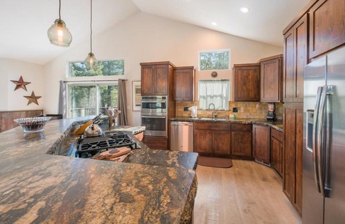 South Lake Tahoe House | Woodsong Meadows