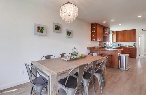 Mission Beach House | Yarmouth Manor