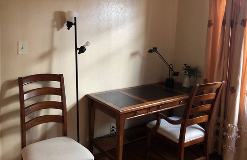 Piedmont Avenue House | your 2 bedroom home while you travel